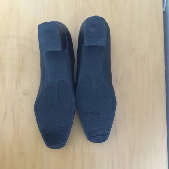 Naturalizer Paige Black Square Toe Real Leather Low Chunky Heel Shoe Size 7 M US - Picture 6 of 8